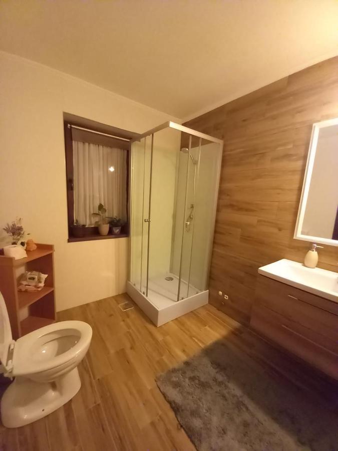 Casuta Din Deal Targu Neamt Exterior photo