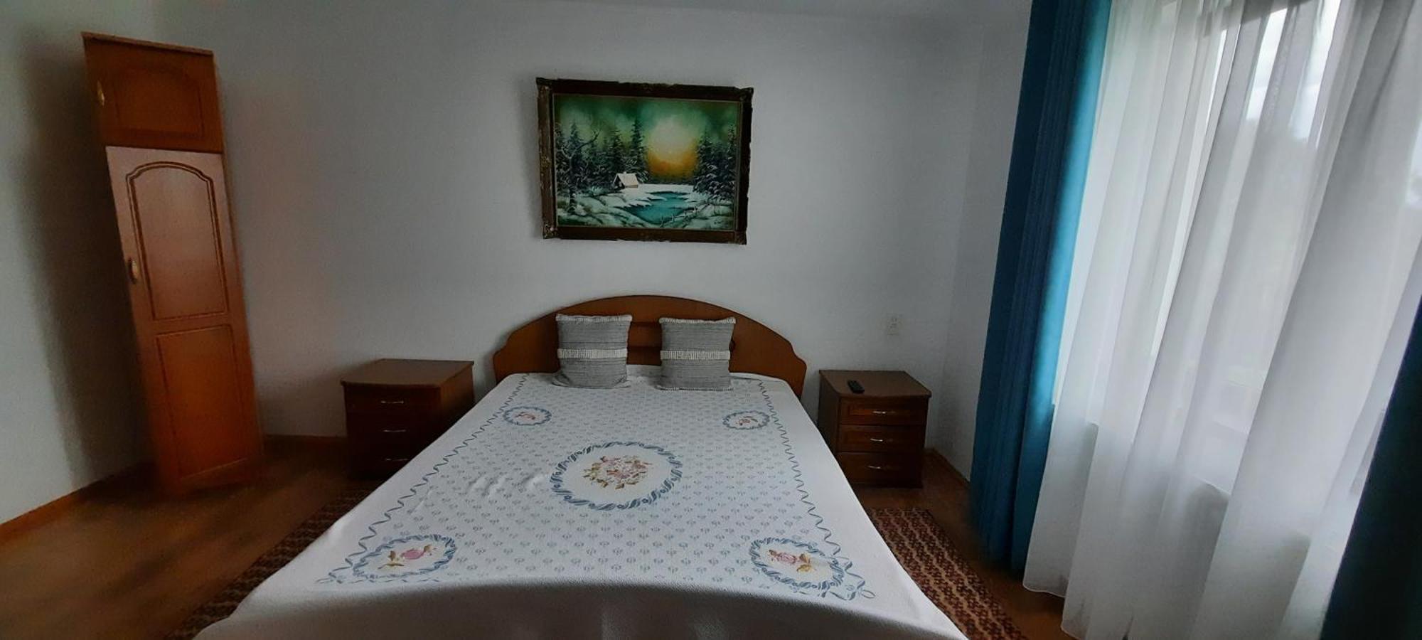 Casuta Din Deal Targu Neamt Exterior photo